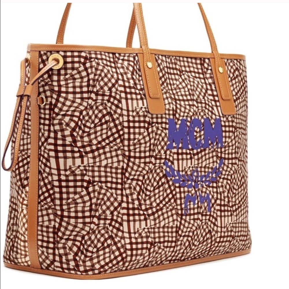 3 Piece Sale ๐MCM Tote Handbag Wallet - Picture 5 of 16